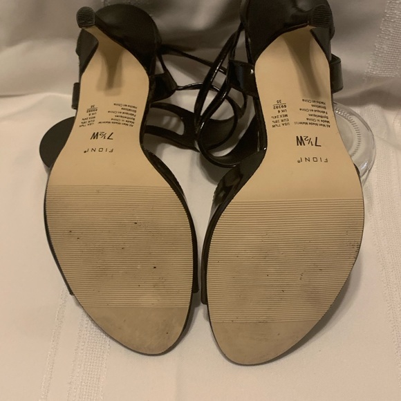 Open Toe Heels - Picture 8 of 8